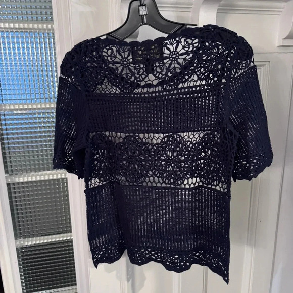 NWOT ANTHROPOLOGIE James Coviello Navy Crocheted Lace Short Sleeve Top, XS - Picture 2 of 8